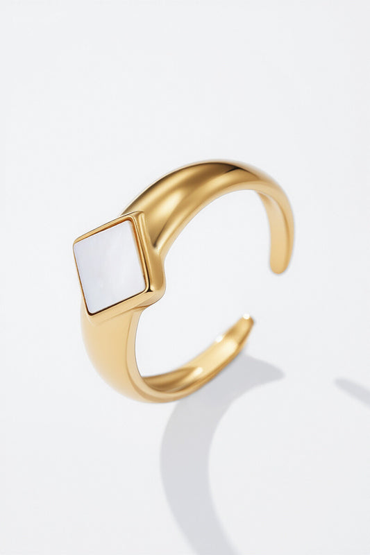 So Chic Ring