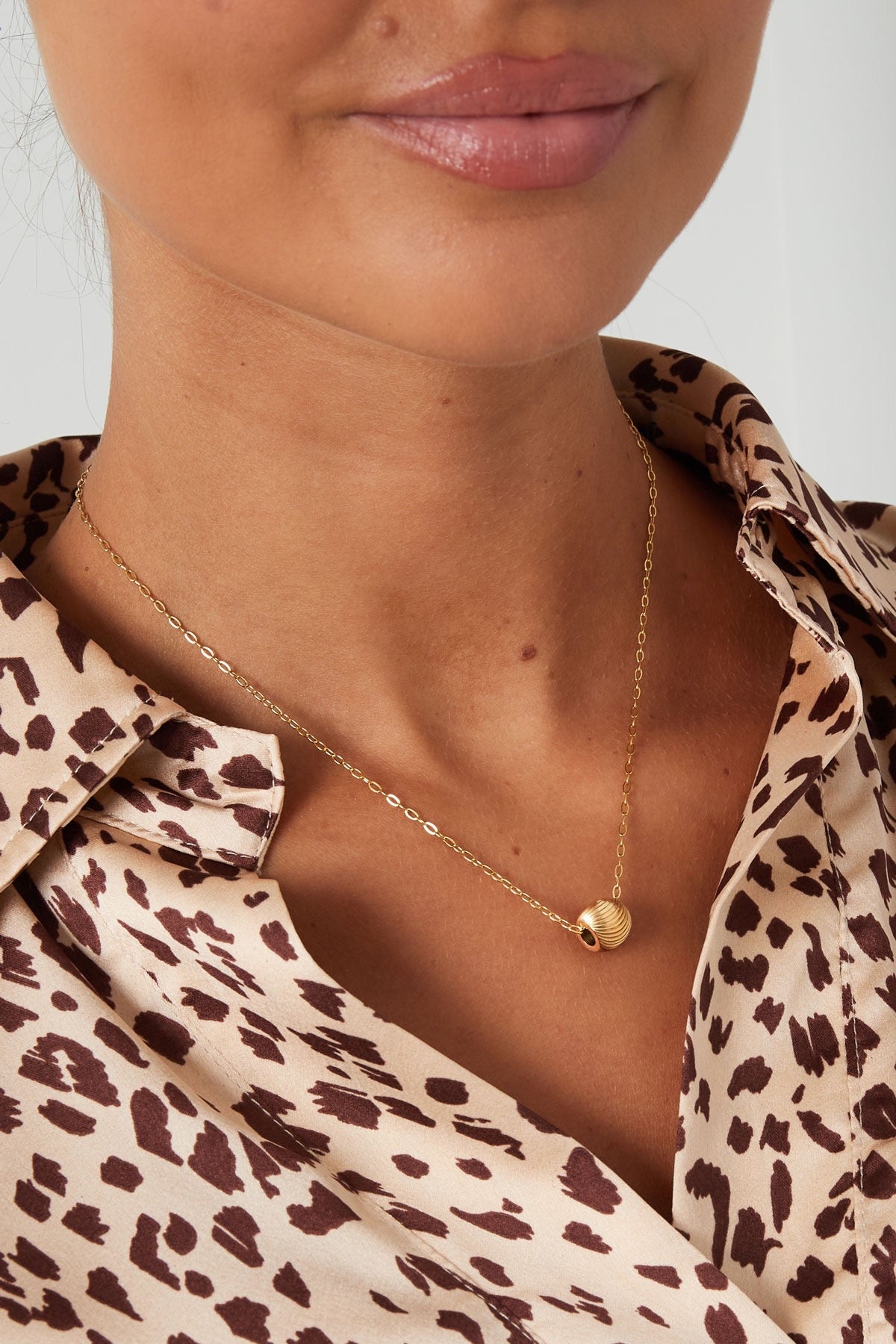 Round Pendant Necklace