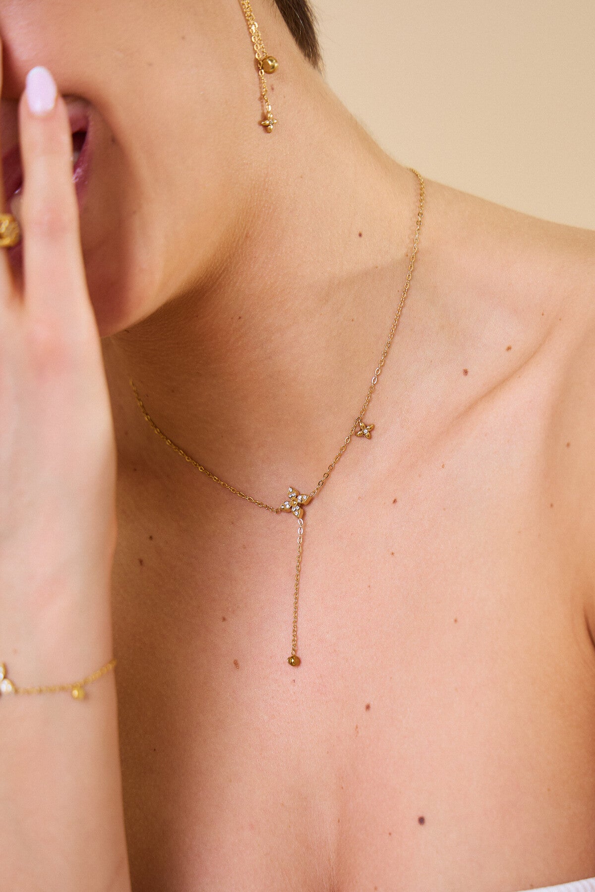 Flora Necklace