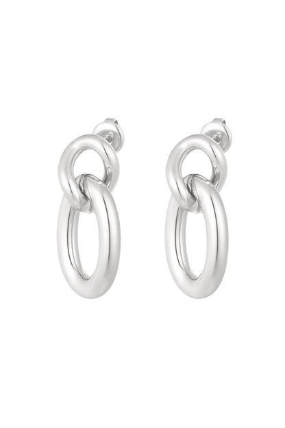 Tiny Chain Earrings